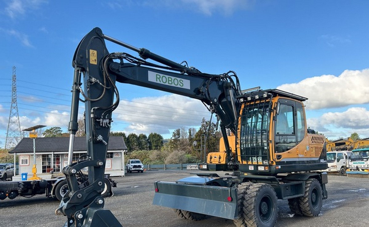 Used Hyundai Robex 140W-9 2023 wheel excavator for sale, 159h